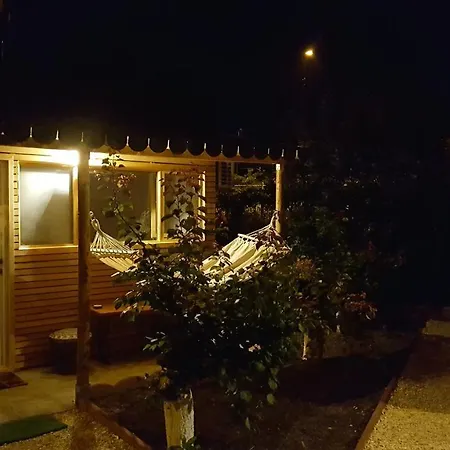 Lodge Casuta Din Livada